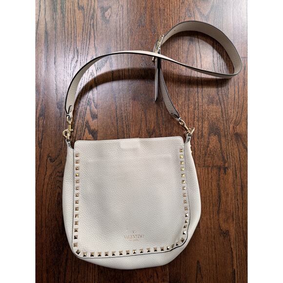 VALENTINO Garavani Rockstud Dove Gray Small Hobo Crossbody Shoulder Bag - FLAW - Picture 7 of 11